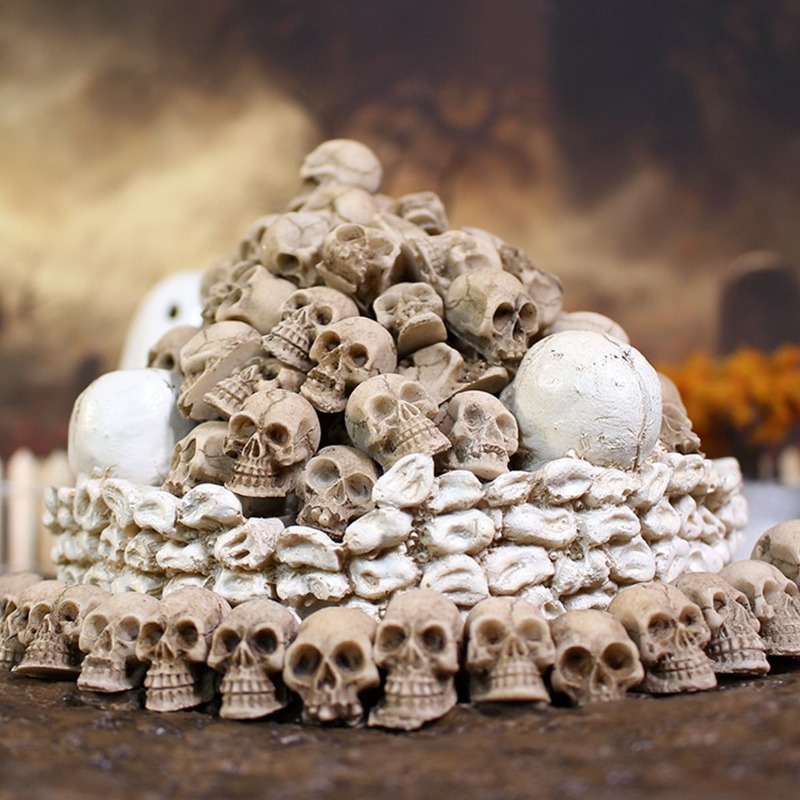 リアルな樹脂製の頭蓋骨フィギュア、ハロウィンの庭のプランター - Bonsai Garden Display のレビューと価格